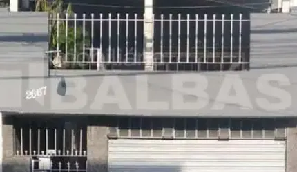 SOBRADO COMERCIAL - PRÓXIMO A PRAÇA SILVIO ROMERO - VENDA / LOCAÇÃO