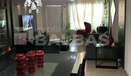 LINDO SOBRADO PRÓXIMO METRÔ TATUAPÉ - LOCALIZAÇÃO PRIVILEGIADA