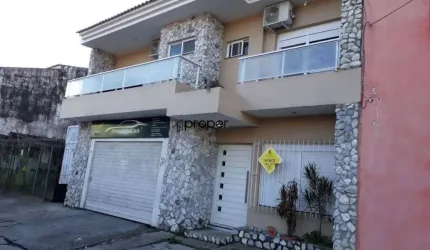 Sobrado com 4 dormitórios à venda no Fragata - Pelotas/RS