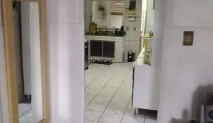 Casa com 6 dormitórios à venda, 240 m² por R$ 745.000 - Centro - Pelotas/RS