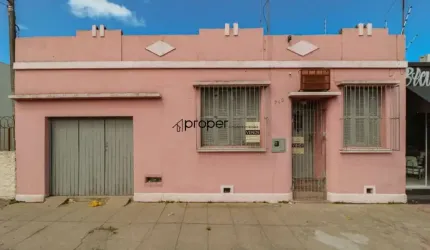 Casa com 4 dormitórios à venda por R$ 350.000,00 - Centro - Pelotas/RS