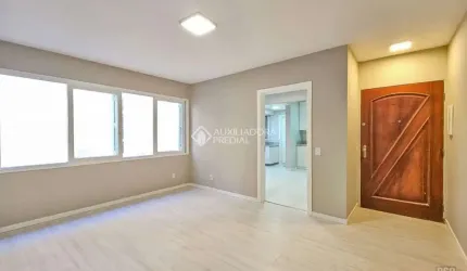 Apartamento com 2 quartos à venda na Avenida João Pessoa, 1025, Centro Histórico, Porto Alegre, 67 m2 por R$ 350.000