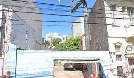 Terreno comercial à venda na Avenida Cristóvão Colombo, 985, Floresta, Porto Alegre, 336 m2 por R$ 1.100.000