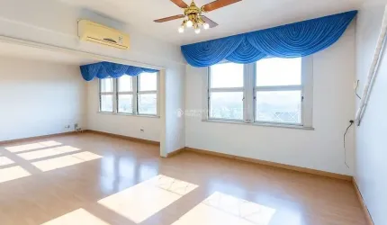 Apartamento com 3 quartos à venda na Avenida Osvaldo Aranha, 1376, Bom Fim, Porto Alegre, 159 m2 por R$ 895.000