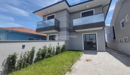 Casa com 3 quartos à venda na Rua Itapema, 400, Praia do Sonho, Palhoça, 100 m2 por R$ 600.000