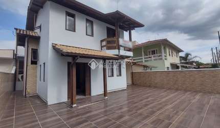 Casa com 6 quartos à venda na Rua Antonio Vitor Vieira, 624, Pinheira, Palhoça, 300 m2 por R$ 850.000