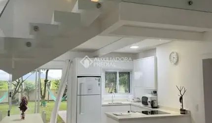 Casa com 3 quartos à venda na das Flores, 3, Pinheira, Palhoça, 200 m2 por R$ 1.350.000