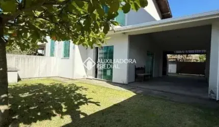 Casa com 2 quartos à venda na Osni Schart, 136, Praia do Sonho, Palhoça, 108 m2 por R$ 550.000