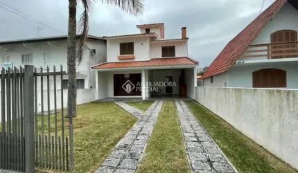 Casa com 3 quartos à venda na dos Corais, 53, Pinheira, Palhoça, 178 m2 por R$ 980.000