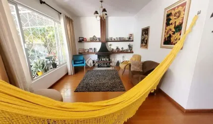 Casa com 5 quartos à venda na Rua Andrelino Natividade da Costa, 81, Estreito, Florianópolis, 158 m2 por R$ 1.070.000