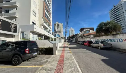 Casa com 4 quartos à venda na Rua Coronel Américo, 217, Barreiros, São José, 90 m2 por R$ 1.200.000