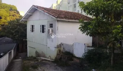 Terreno à venda na Rua Biase Faraco, 295, Capoeiras, Florianópolis, 593 m2 por R$ 850.000