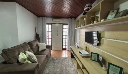 Casa com 4 quartos à venda na Rua Professor Clementino de Brito, 20, Capoeiras, Florianópolis, 210 m2 por R$ 2.130.000