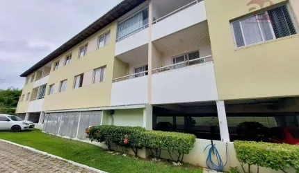 Apartamento com 2 dormitórios à venda, 65 m² por R$ 400.000,00 - Buraquinho - Lauro de Freitas/BA