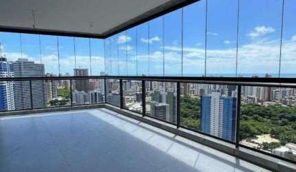 Vendo Espetacular  Apartamento  NOVO no Miramar. 26° andar - 207 m², 01 por andar.