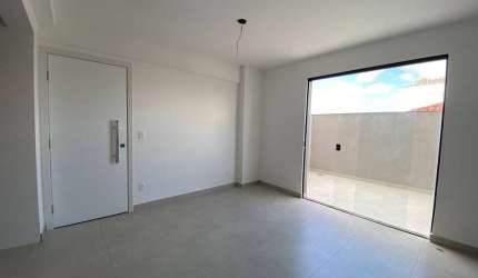 Vendo área privativa três quartos c/ suíte e duas vagas bairro Dona Clara
