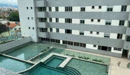 Vendo apartamento três quartos e duas vagas - Bairro Carlos Prates/BH