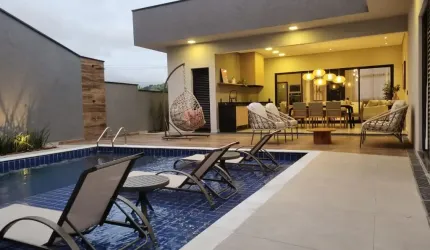Maravilhosa Casa decorada à venda no Condomínio Buona Vita Atibaia