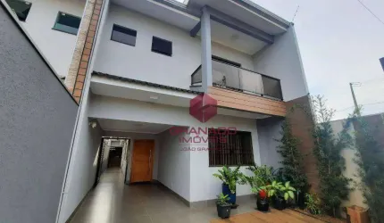 Sobrado com 3 dormitórios à venda, 137 m² por R$ 615.000,00 - Jardim Colina Verde - Maringá/PR
