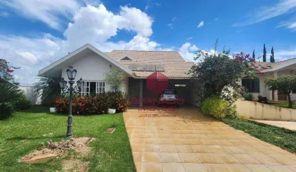 Sobrado com 3 dormitórios à venda, 332 m² por R$ 1.990.000,00 - Parque Industrial - Maringá/PR