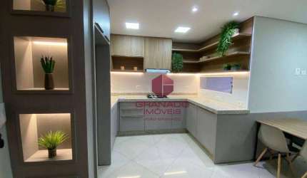 Apartamento com 3 dormitórios à venda, 76 m² por R$ 760.000,00 - Zona 01 - Maringá/PR