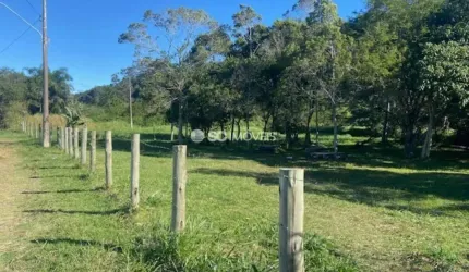 Terreno à venda no Ingleses, Florianópolis  por R$ 2.350.000