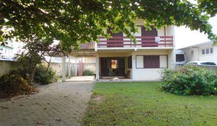 Casa com 3 quartos à venda no Ingleses, Florianópolis  por R$ 2.120.000