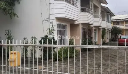 Apartamento com 2 quartos à venda no Ingleses, Florianópolis  por R$ 400.000