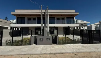 Casa com 4 quartos à venda no Ingleses, Florianópolis  por R$ 1.900.000