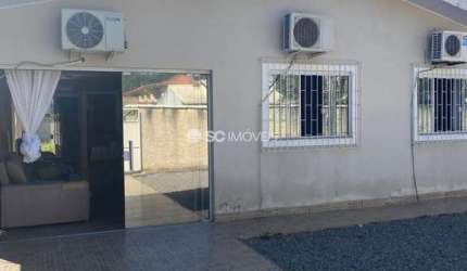 Casa com 3 quartos à venda no Ingleses, Florianópolis  por R$ 700.000