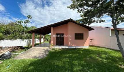 Casa com 2 quartos à venda no São João do Rio Vermelho, Florianópolis  por R$ 485.000