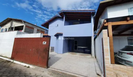 Casa com 3 quartos à venda no Ingleses, Florianópolis  por R$ 438.000