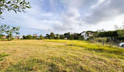 Terreno à venda no São João do Rio Vermelho, Florianópolis  por R$ 850.000
