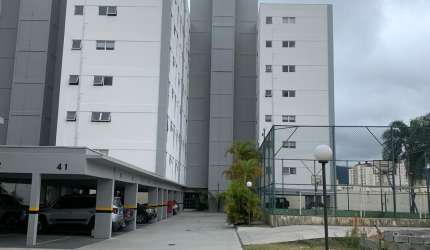 EXCELENTE LOCALIZAÇÃO - CONDOMINIO NOVO MUNDO.