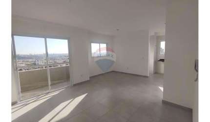 Apartamento novo com 78 m2, 2 quartos, sendo 1 suíte, sacadas, 2 vagas cobertas, Sorocaba/SP