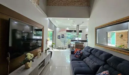Casa à venda, 4 quartos (1 suíte) piscina e área gourmet deslumbrante