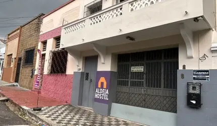 HOSTEL EM PLENO FUNCIONAMENTO