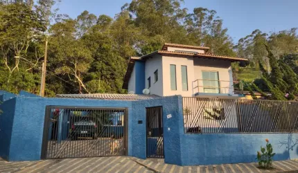 Lindo sobrado em lugar super tranquilo na quarta divisão, Ribeirão Pires - Aceita Permuta!