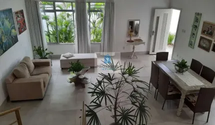 Casa de condomínio fechado em Vilas do Atlântico.