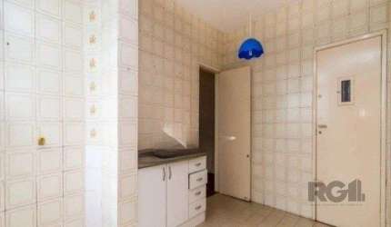 Apartamento 2 dormitórios à venda Floresta Porto Alegre/RS