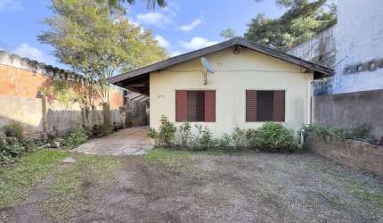Casa 2 dormitórios à venda Camaquã Porto Alegre/RS