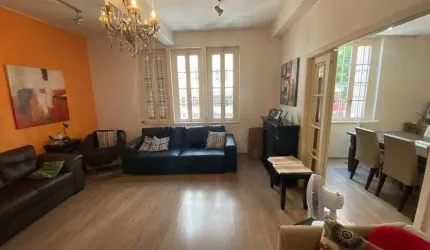 AMPLO APARTAMENTO À VENDA 2 DORMITÓRIOS