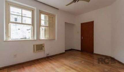 Apartamento de 3 dormitórios no bairro Auxiliadora
