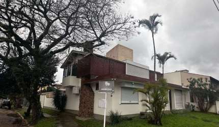 Casa Mobiliada 03 Dormitórios Bairro Jardim Verde Ipanema