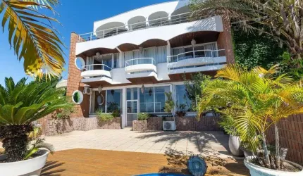 Casa 4 dormitórios à venda Vila Assunção Porto Alegre/RS