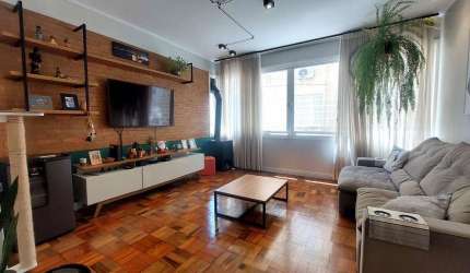 APARTAMENTO REFORMADO, 3 DORM. + VAGA, PRÓXIMO A REDENÇÃO