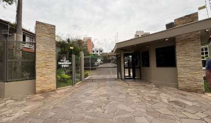 Excelente Casa em Condomínio Fechado 2 Dormitórios Recém Reformada