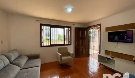 Casa 4 dormitórios no bairro Santo Antônio
