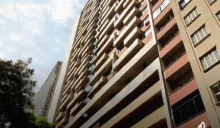 Sala comercial 822,66m² no centro de Porto Alegre
