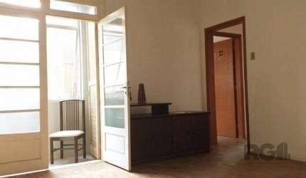 Excelente apartamento de 92m² com 3 dormitórios.